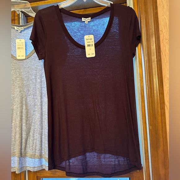 SPLENDID U-neck Modal Tees - Picture 5 of 14